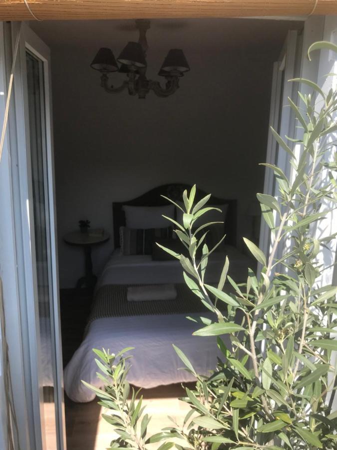 Tinyhouse Inn Saint-Germain-Des-Pres Paris Bagian luar foto